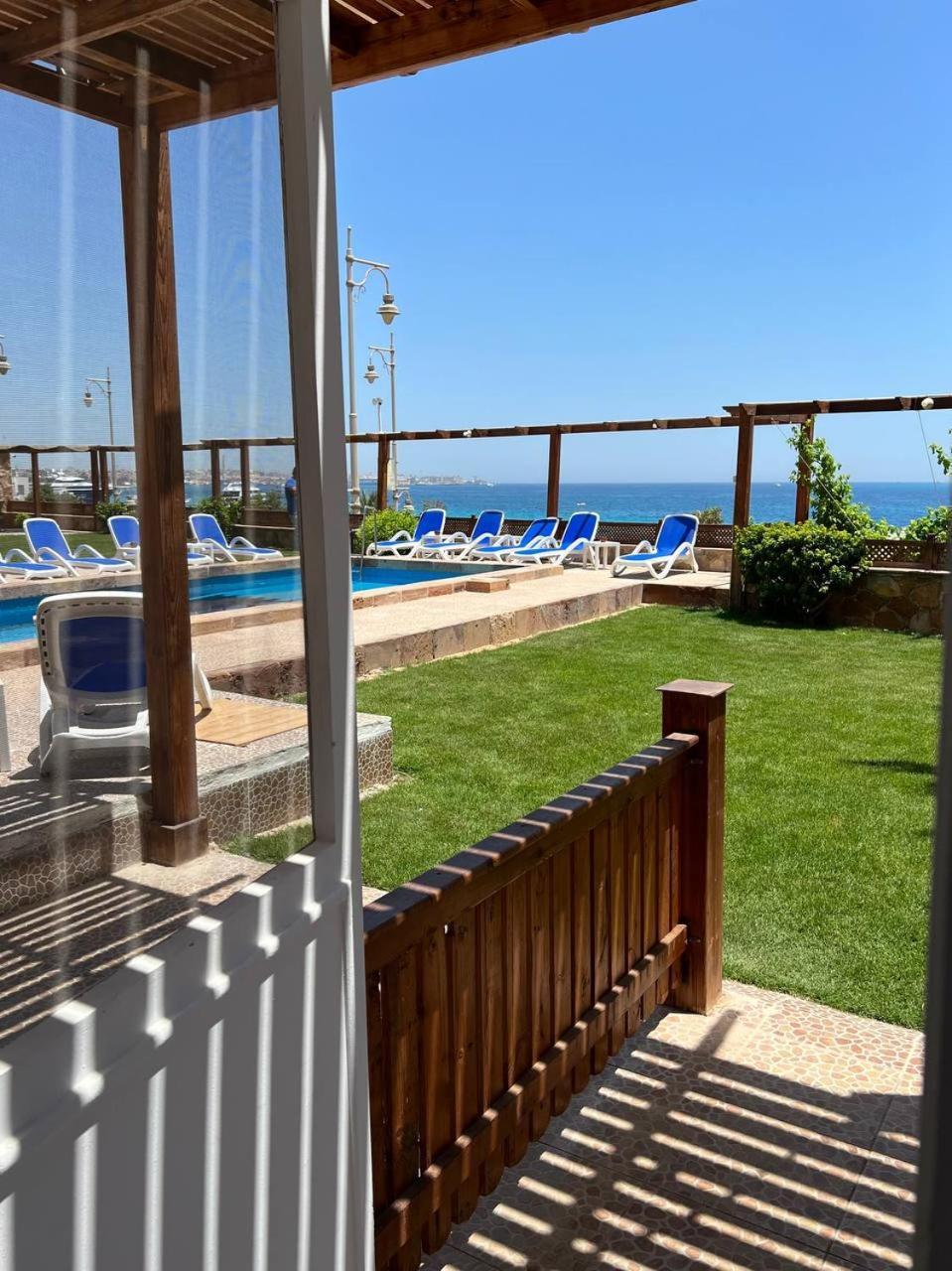 Serafy City Center Hostel And Pool For Foreigners Adults Only Hurghada Quarto foto